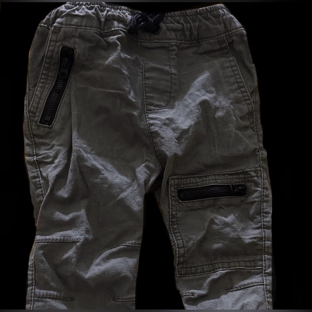 Cat & Jack Gray Jogger Pants with Black Accents